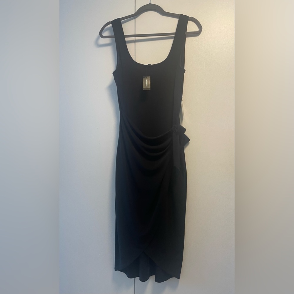 Express Square Neck Wrap Sheath Dress in Black Sz Small NWT - Picture 2 of 6